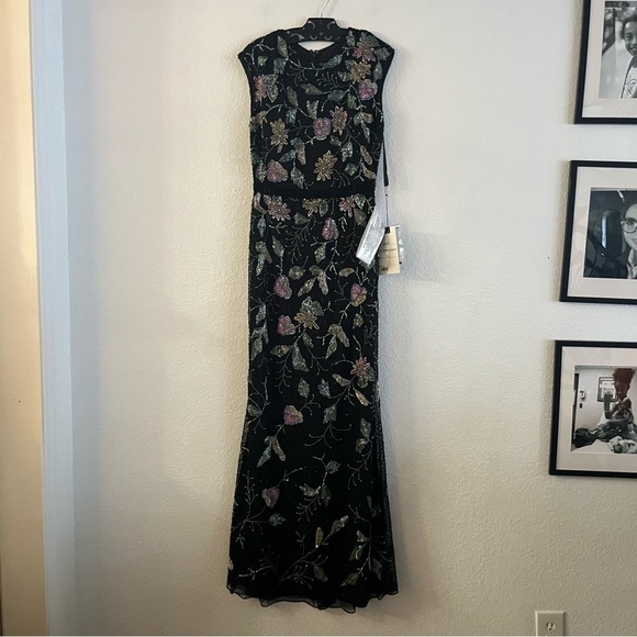 MAC DUGGAL Floral Beaded Cap Sleeve Evening Gown 5229 Black Multi NWT Size 6 - Picture 5 of 11